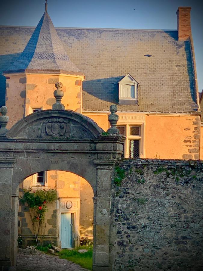 Bed and Breakfast Coté jardin Sainte-Suzanne  Exterior foto